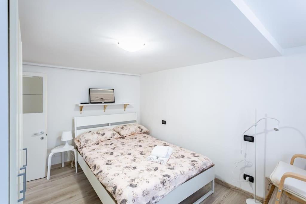 Apartment Adorno 2 - Affitti Brevi Italia Cenova Dış mekan fotoğraf