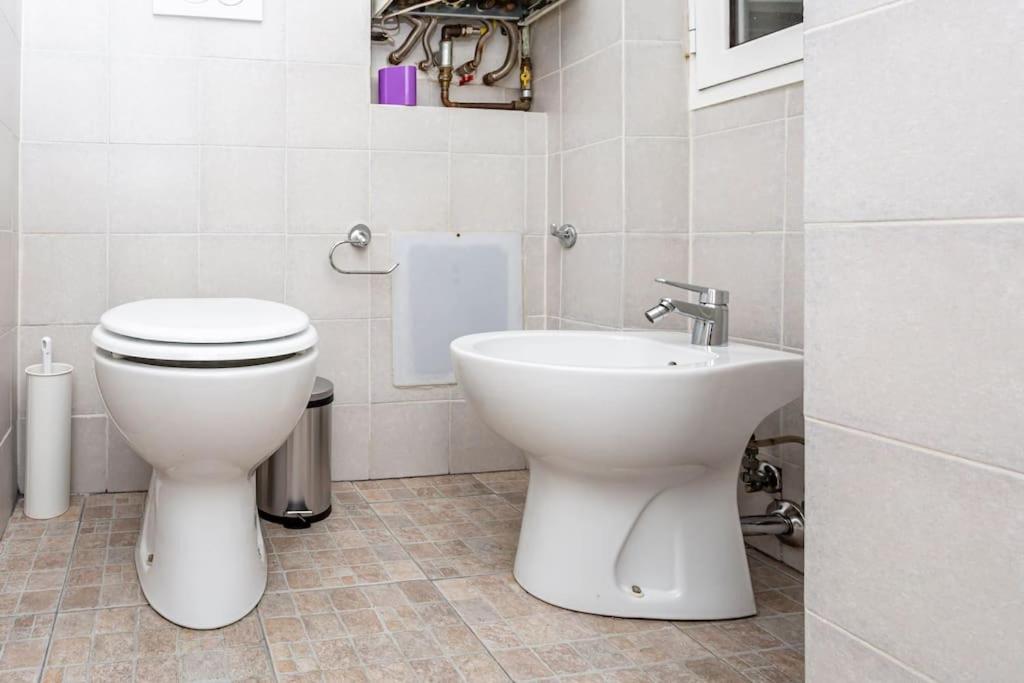 Apartment Adorno 2 - Affitti Brevi Italia Cenova Dış mekan fotoğraf